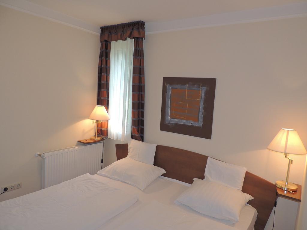 Luxus Golf Apartment Bük Quarto foto